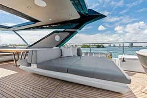 Dolce Far Niente 86ft Sunseeker Yacht For Sale