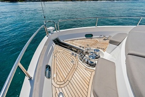 Dolce Far Niente 86ft Sunseeker Yacht For Sale