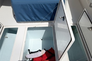 33ft Contender Yacht For Sale