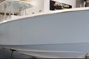 33ft Contender Yacht For Sale
