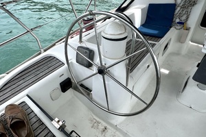 SpinOff 40ft Jeanneau Yacht For Sale