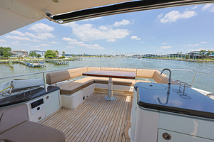 Photo 6142898 for 2017 Sea Ray L650 Fly  