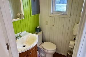 2008 Custom 13 x 29 Floating Cabin Approx 377sqft thumbnail 40