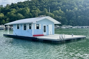 1978 Custom 18 x 24 Off-Grid Floating Cabin Approx 385sqft thumbnail 109