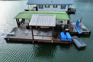 32ft Custom Yacht For Sale