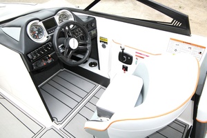 23ft Moomba Yacht For Sale