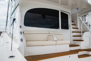 2020 58 Viking Convertible - Uno Mas 