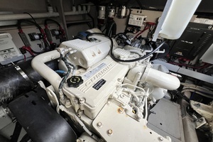 2013 Sea Ray 510 Sundancer thumbnail 43
