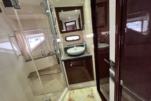 2013 Sea Ray 510 Sundancer thumbnail 29