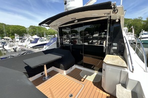 51FT (15.57M) SEA RAY