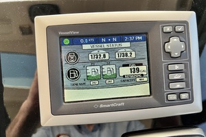 V Drives W Yacht Controller 51ft Sea Ray Yacht For Sale