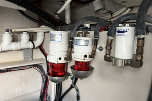 V Drives W Yacht Controller 51ft Sea Ray Yacht For Sale