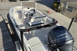 18ft Robalo Yacht For Sale