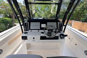 30ft Robalo Yacht For Sale