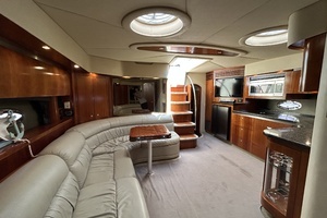 2006 Cruisers Yachts 520 Express thumbnail 19