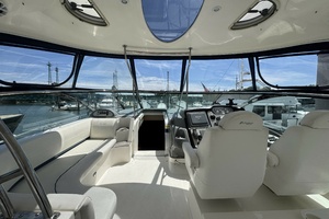 52ft Cruisers Yachts Yacht For Sale