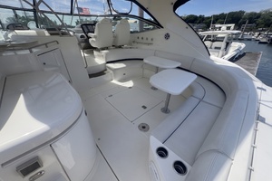 52ft Cruisers Yachts Yacht For Sale