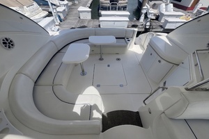 2006 Cruisers Yachts 520 Express thumbnail 11