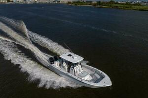 Photo 6155069 for 2027 Sea Fox 328 Commander  