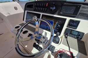 2019 Grady-White Freedom 375 thumbnail 18