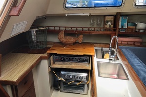 EASTERN WIND 30ft Catalina Yacht For Sale