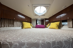 Helios 47ft Carver Yacht For Sale