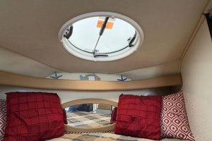 32ft Monterey Yacht For Sale