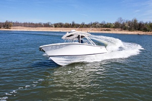 The Bounty 28ft Pursuit Yacht For Sale