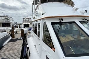 2002 Legacy Yachts 52 thumbnail 8
