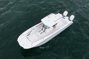 34FT (10.36M) CAYMAS