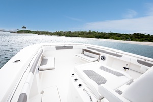34FT (10.36M) CAYMAS