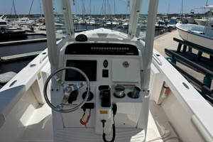 24ft Everglades Yacht For Sale