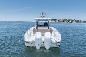 In Stock 2025 Nimbus T11 314 40ft Nimbus Yacht For Sale