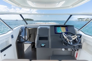 2025 Nimbus Tender 11 thumbnail 8