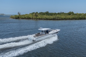 In Stock 2025 Nimbus T11 314 40ft Nimbus Yacht For Sale