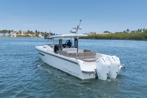 In Stock 2025 Nimbus T11 314 40ft Nimbus Yacht For Sale