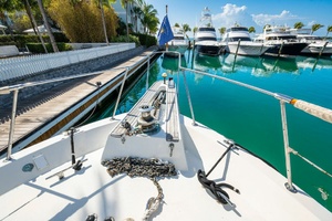 58ft Hatteras Yacht For Sale