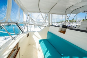 58ft Hatteras Yacht For Sale