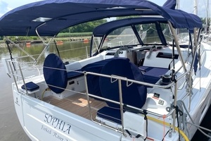 Sophia 40ft Beneteau Yacht For Sale