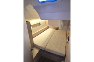 Sophia 40ft Beneteau Yacht For Sale