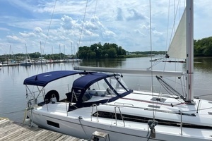 Sophia 2022 Beneteau  Yacht For Sale in Annapolis MD
