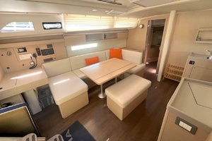 Sophia 40ft Beneteau Yacht For Sale