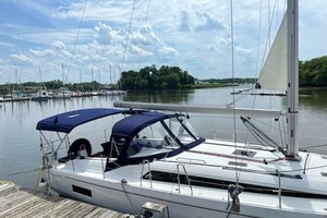 Sophia 40ft Beneteau Yacht For Sale