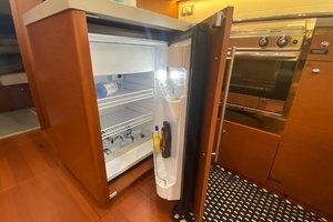 2019 Beneteau 51.1 thumbnail 9