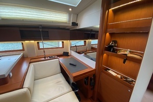 2019 Beneteau 51.1 thumbnail 7
