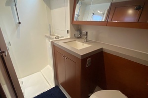 2019 Beneteau 51.1 thumbnail 15