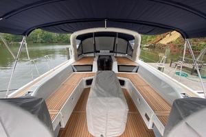 2019 Beneteau 51.1 thumbnail 2