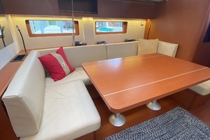 2019 Beneteau 51.1 thumbnail 6