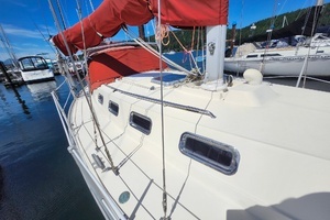1982 Canadian Sailcraft CS-36 thumbnail 39