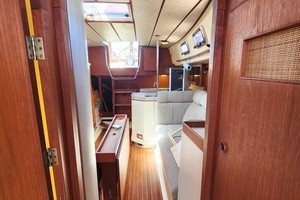 1982 Canadian Sailcraft CS-36 thumbnail 18